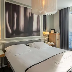 Otel Litteraire Le Swann, Bw Premier Collection, Paris
