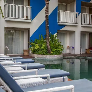https://bliss-surfer-hotel.hotelsseminyak.net